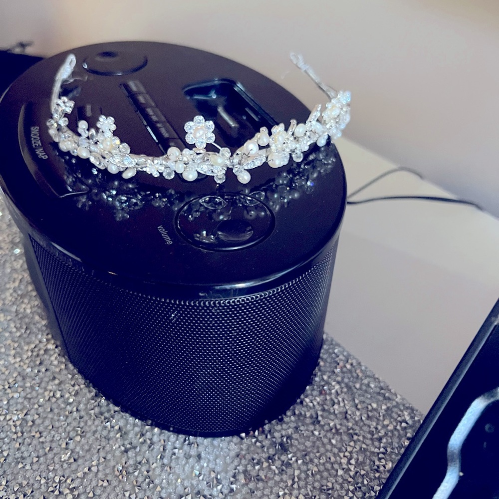 Wedding hairpiece
